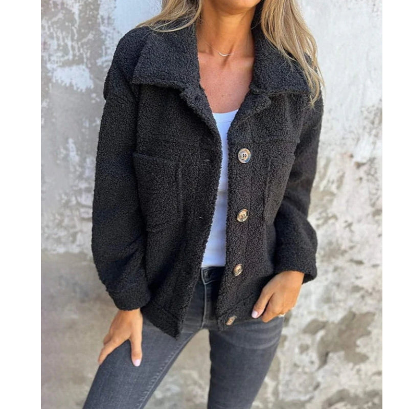 Damenjacke mit Kragen, Knopfleiste und Brusttaschen