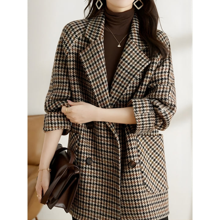 Damenmantel mit Reverskragen und Knopfleiste