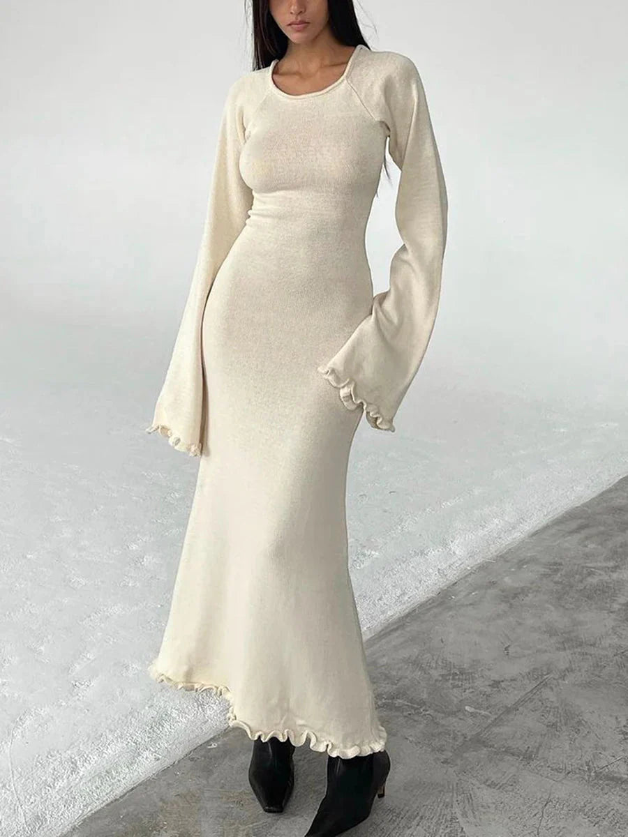 Carmen Langärmeliges Kleid mit offenem Rücken