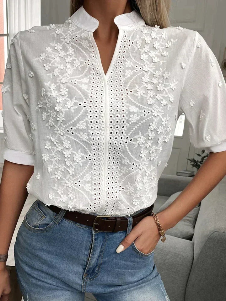 Delia Bluse mit floraler Stickerei & Spitze