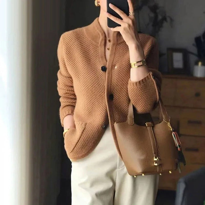 Anna Damen Strickjacke mit Knöpfen & Taschen - Modehaus Blum