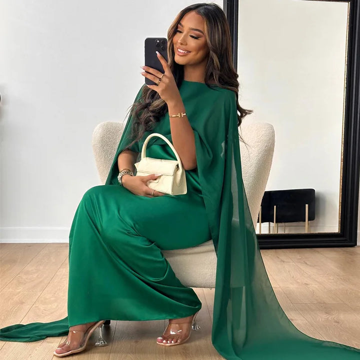 Anneli elegantes fließendes Kleid für Damen in Grün, mit einem luxuriösen Design und einer reichen Farbe