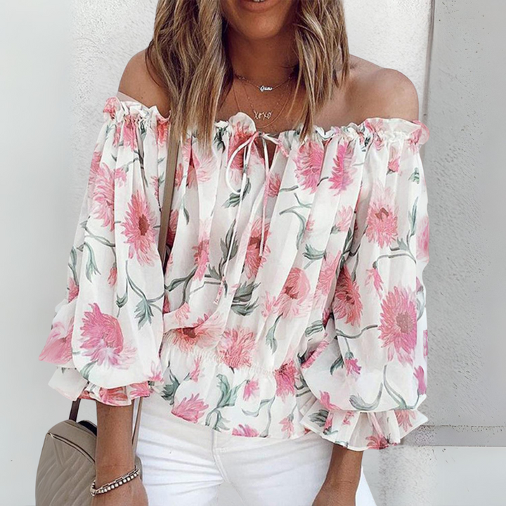 Atmungsaktive Sommerbluse für Damen in Weiß mit Blumenprint – stilvolle Sommerbluse und elegante Damenbluse.