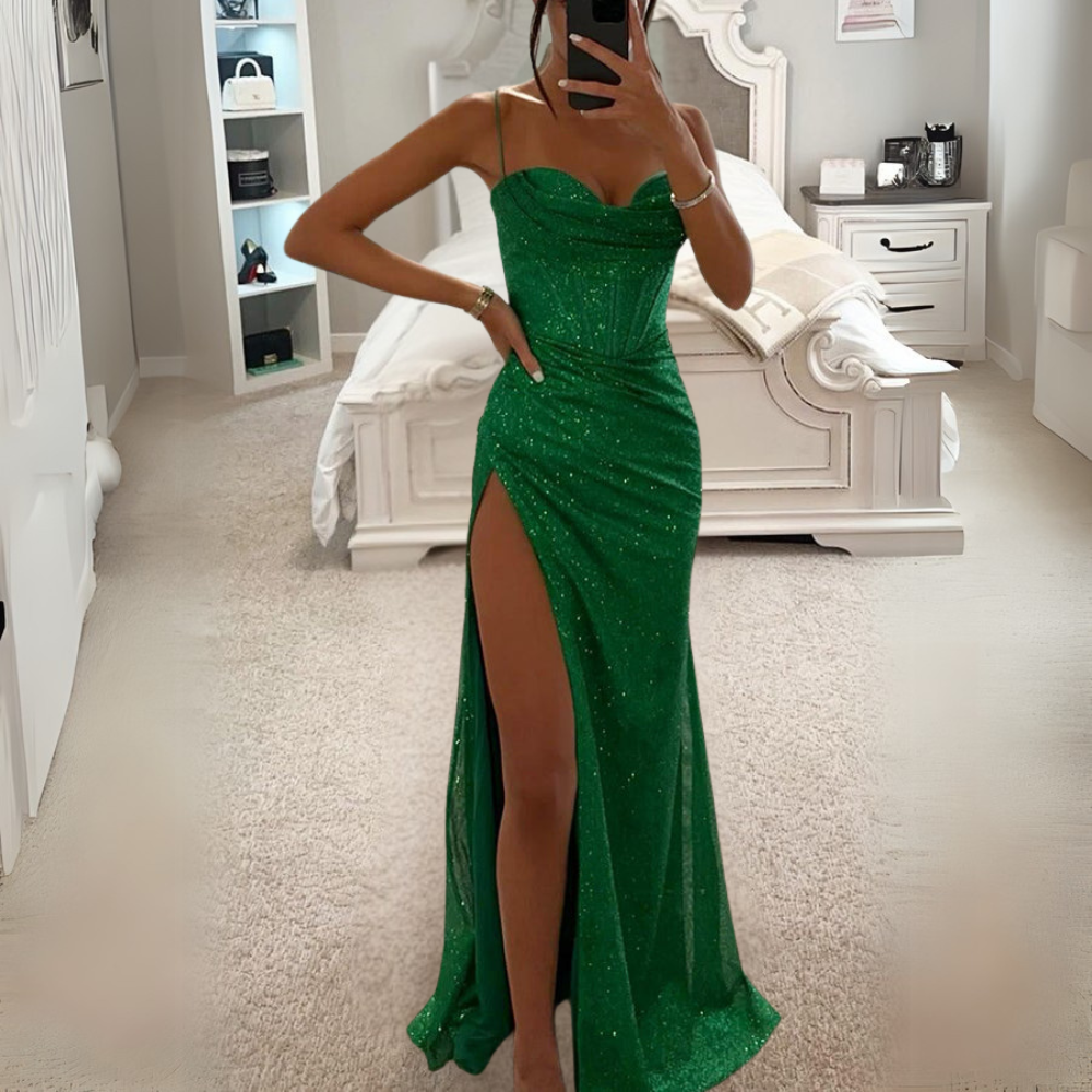 Aureen funkelndes elegantes Kleid für Damen in Grün, ideal für Abendveranstaltungen, mit einem schmeichelhaften Schnitt und funkelndem Finish.
