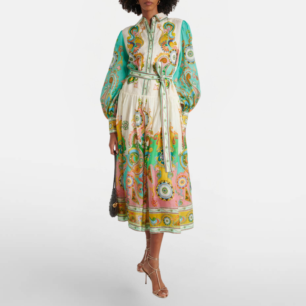 Caren Stylisches Bohemian Print Midi-Kleid für Damen, Frontansicht mit lebendigem Blumendruck und lockerer Passform.