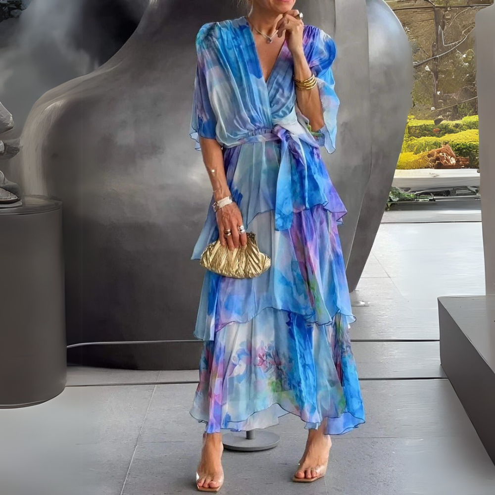 Celine Schickes Elegantes Multi-Farb Maxikleid für Damen, Frontansicht mit lebendigem Blockdesign und eleganter Silhouette.