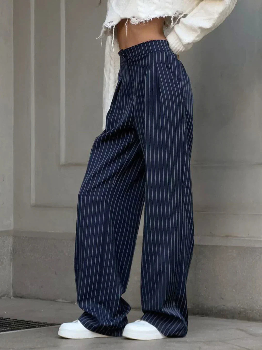 Damen High-Waist Hose mit vertikalen Nadelstreifen und weitem Beinschnitt