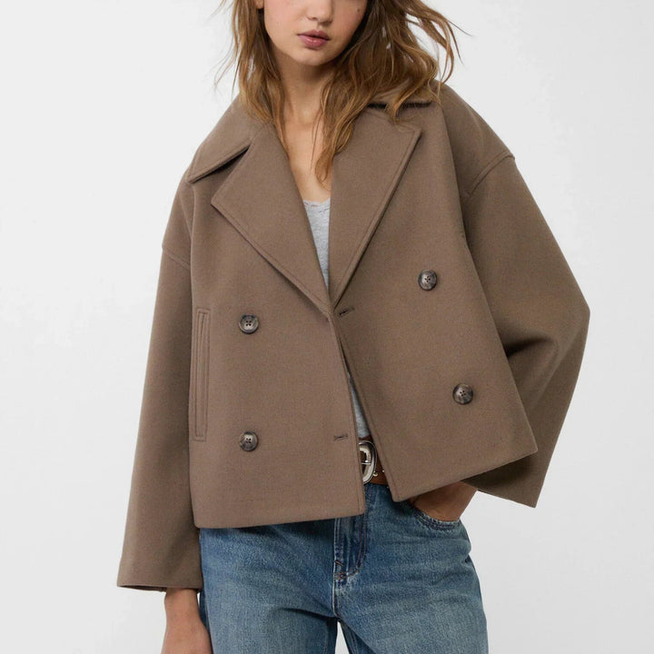 Damen Langarmjacke mit breiten Revers und Leistentaschen