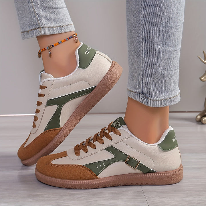 Damen Low-Top Sneaker mit runder Spitze und seitlichem Schnallenriemen