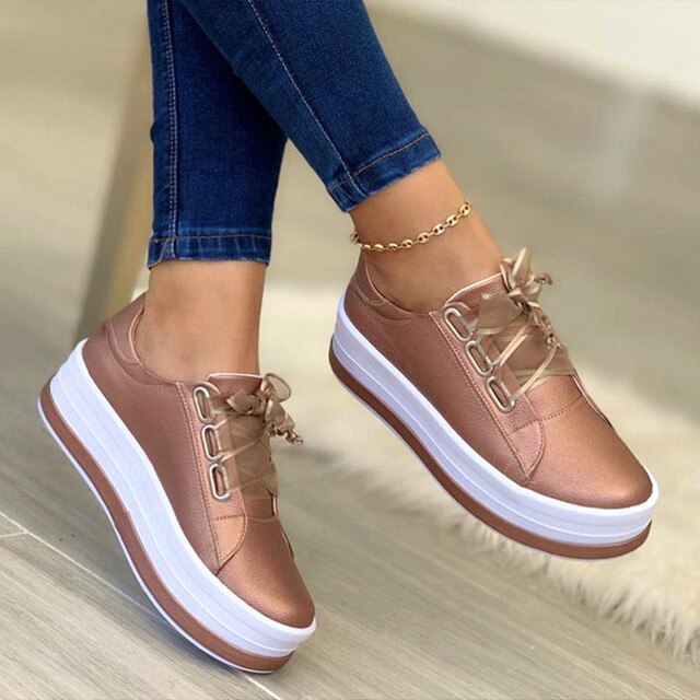 Scarpe con suola imbottita alla moda con plateau per donna