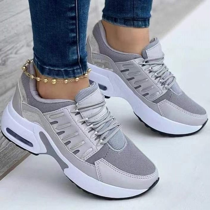 Damen Schnürsneaker mit geschlossener runder Zehenpartie
