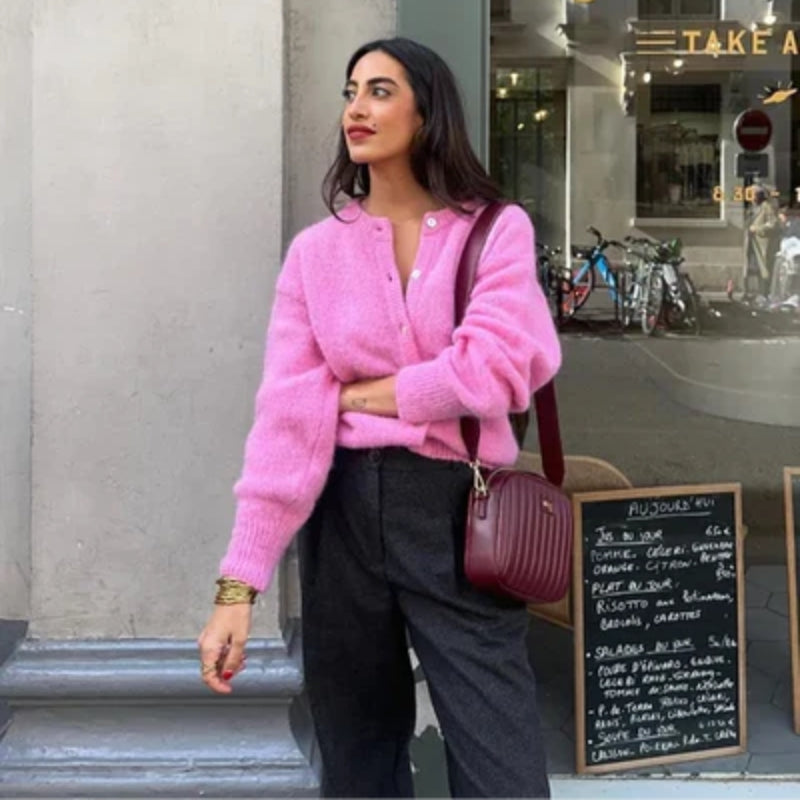 Damen Strickjacke mit Rundhalsausschnitt und Knopfleiste