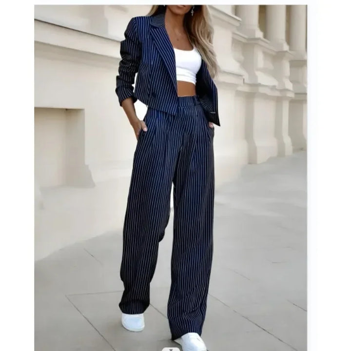 Damen Zweiteiler-Set mit Cropped Blazer und Nadelstreifenhose