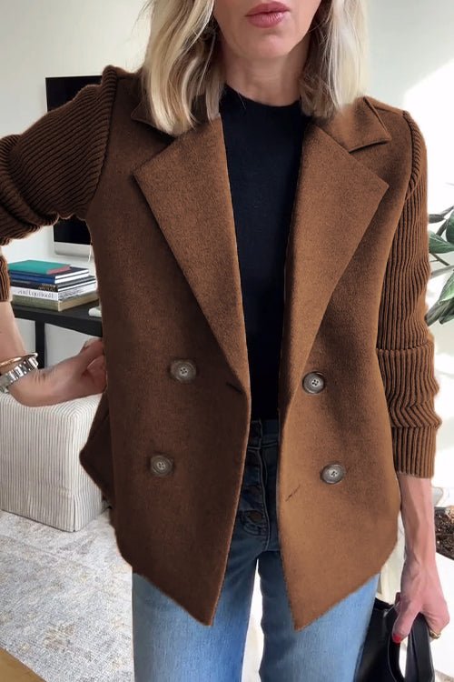 Damenblazer mit Rippstrickärmeln doppelreihig mit breitem Revers