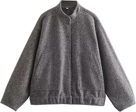 Damenjacke mit Stehkragen Druckknopfleiste und Leistentaschen