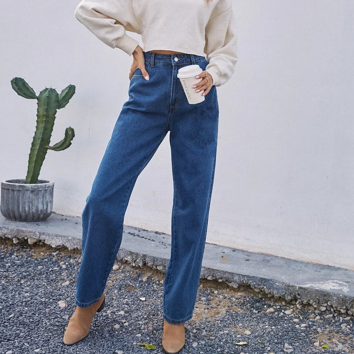 Damenjeans mit hohem Bund und geradem Bein