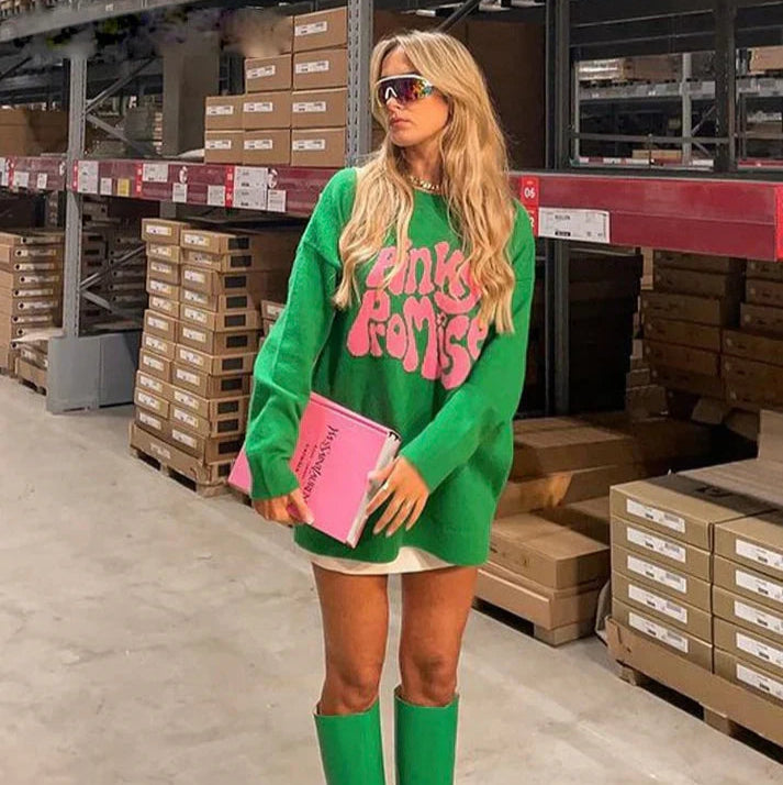 Damenpullover mit Rundhalsausschnitt und Schriftzug Pinky Promise