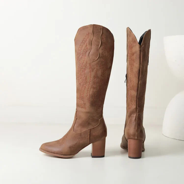 Damenstiefel mit Seitlichem Halbzip und Spitzer Zehenpartie