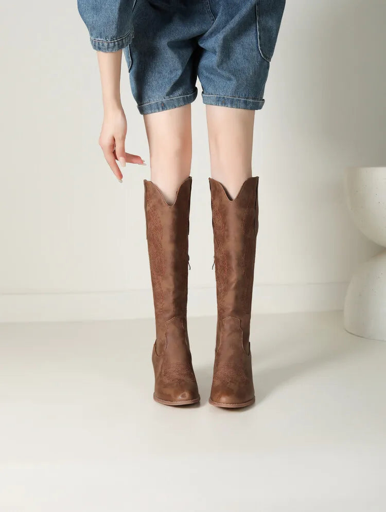 Damenstiefel mit Seitlichem Halbzip und Spitzer Zehenpartie
