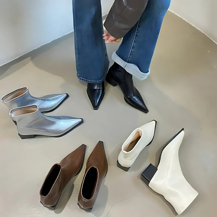 Damenstiefeletten mit spitzer Zehenform und Blockabsatz