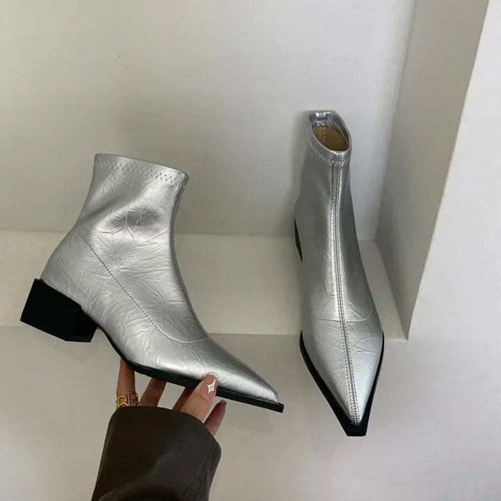 Damenstiefeletten mit spitzer Zehenform und Blockabsatz