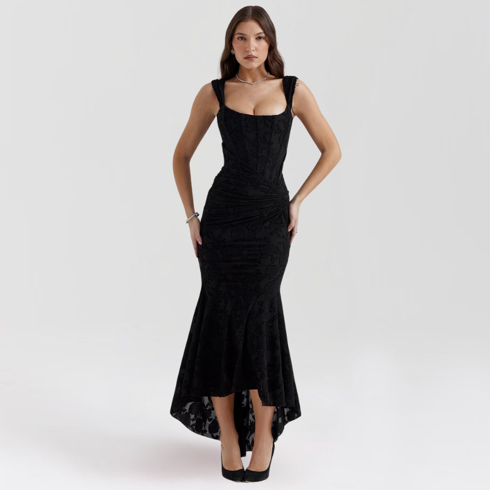 Schwarzes romantisches Kleid von Denisa für Damen mit floralem Design perfekt für elegante Abende