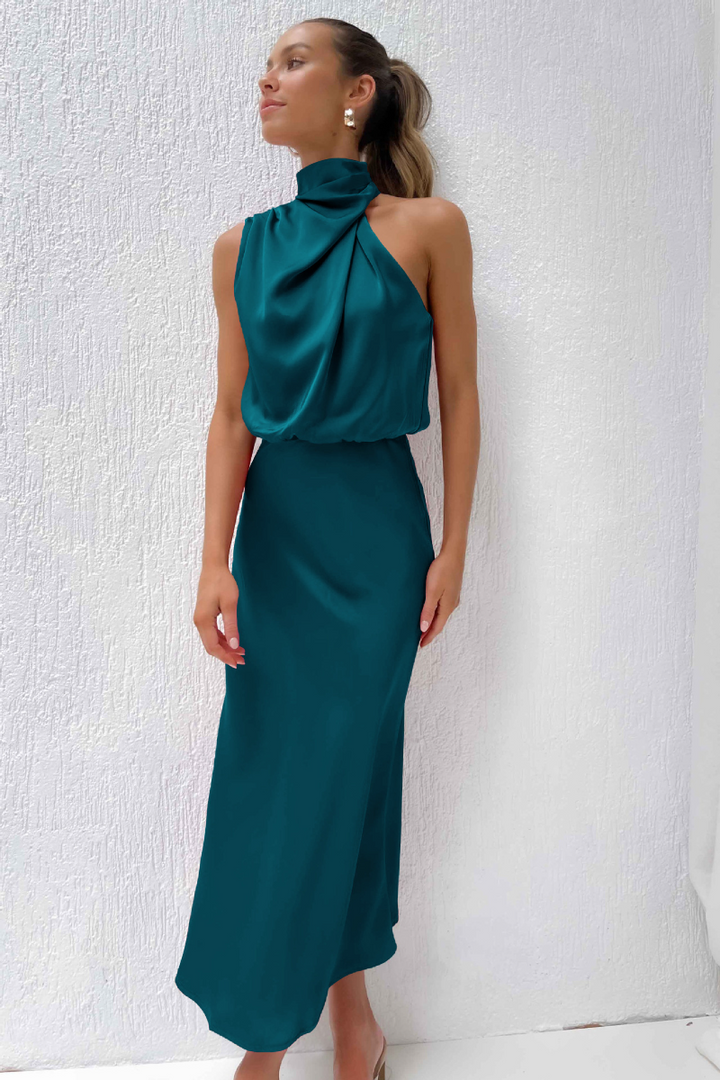 Jeannette Elegantes Maxikleid mit Neckholder