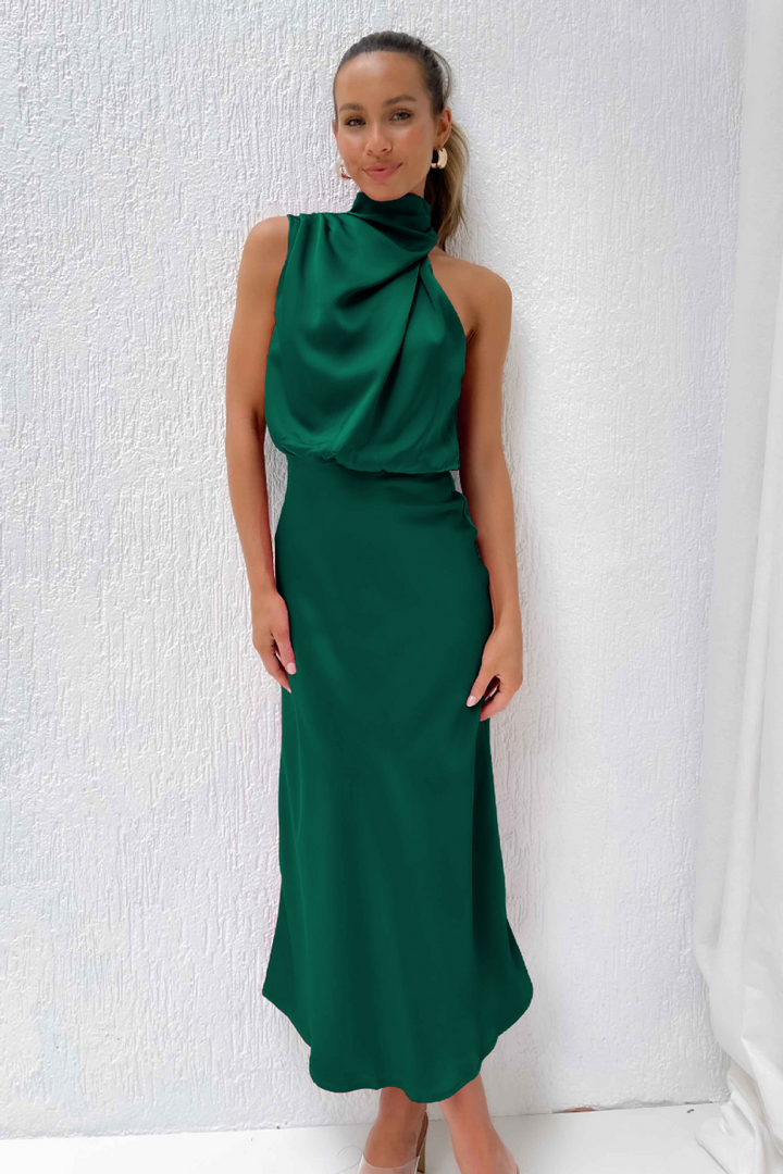 Jeannette Elegantes Maxikleid mit Neckholder