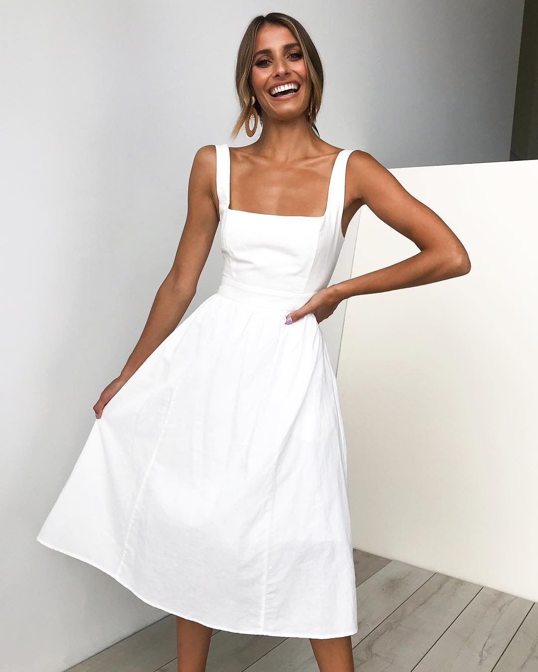 Fiorella Elegantes Midikleid mit Trägern