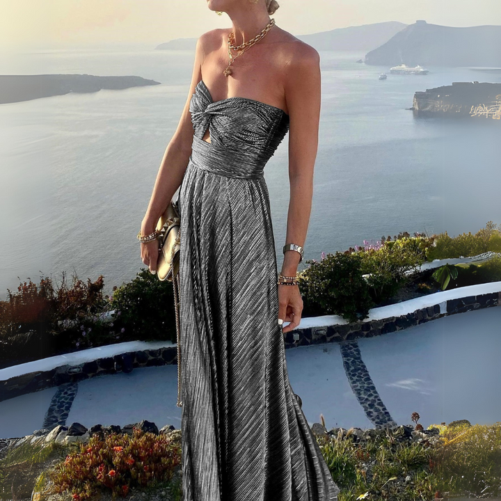 Evania zeitlos elegantes Kleid für Damen in Silber, mit einem schlanken und eleganten Design, ideal für formelle Anlässe und Abendveranstaltungen.