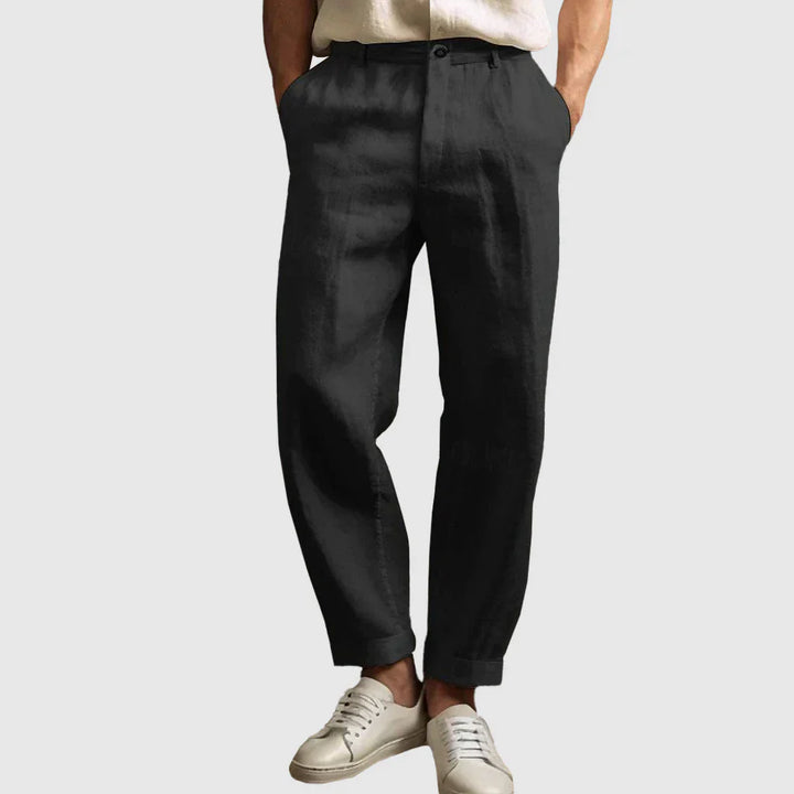 Schlichte schwarze, gerade geschnittene Leinenhose mit modernem Design, perfekt für einen vielseitigen und schicken Sommerlook.
