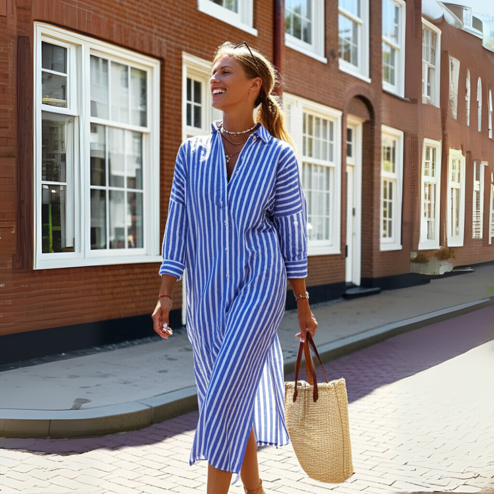 Damen Blau gestreiftes Hemdblusenkleid mit Knopfleiste, stilvolles Damenkleid für den Frühling.