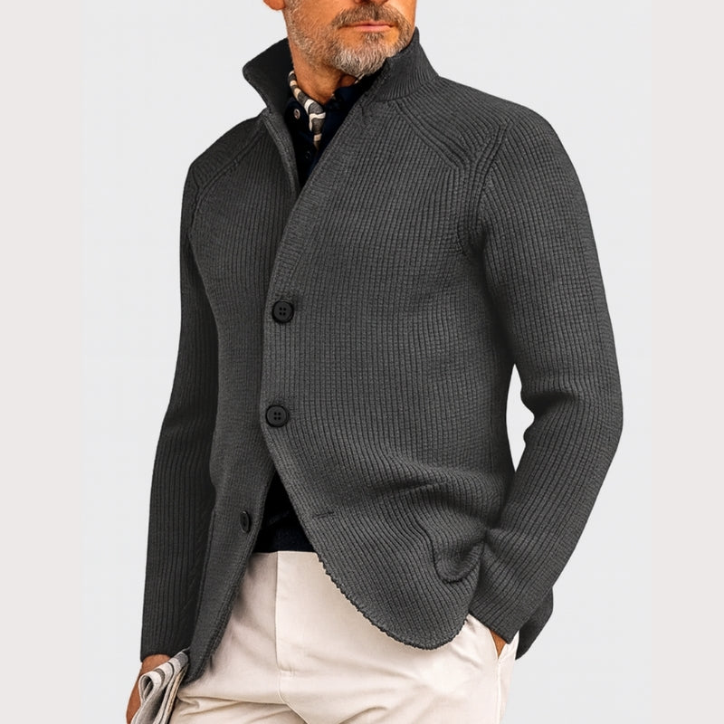 Herren-Cardigan aus Rippstrick mit langen Ärmeln und Knopfverschluss