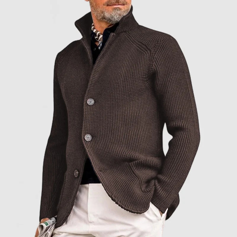 Herren-Cardigan aus Rippstrick mit langen Ärmeln und Knopfverschluss