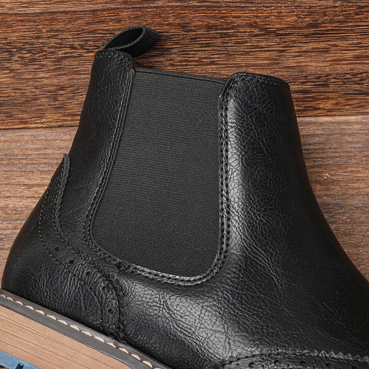 Herren Chelsea-Stiefel mit Brogue-Details und elastischen Einsätzen