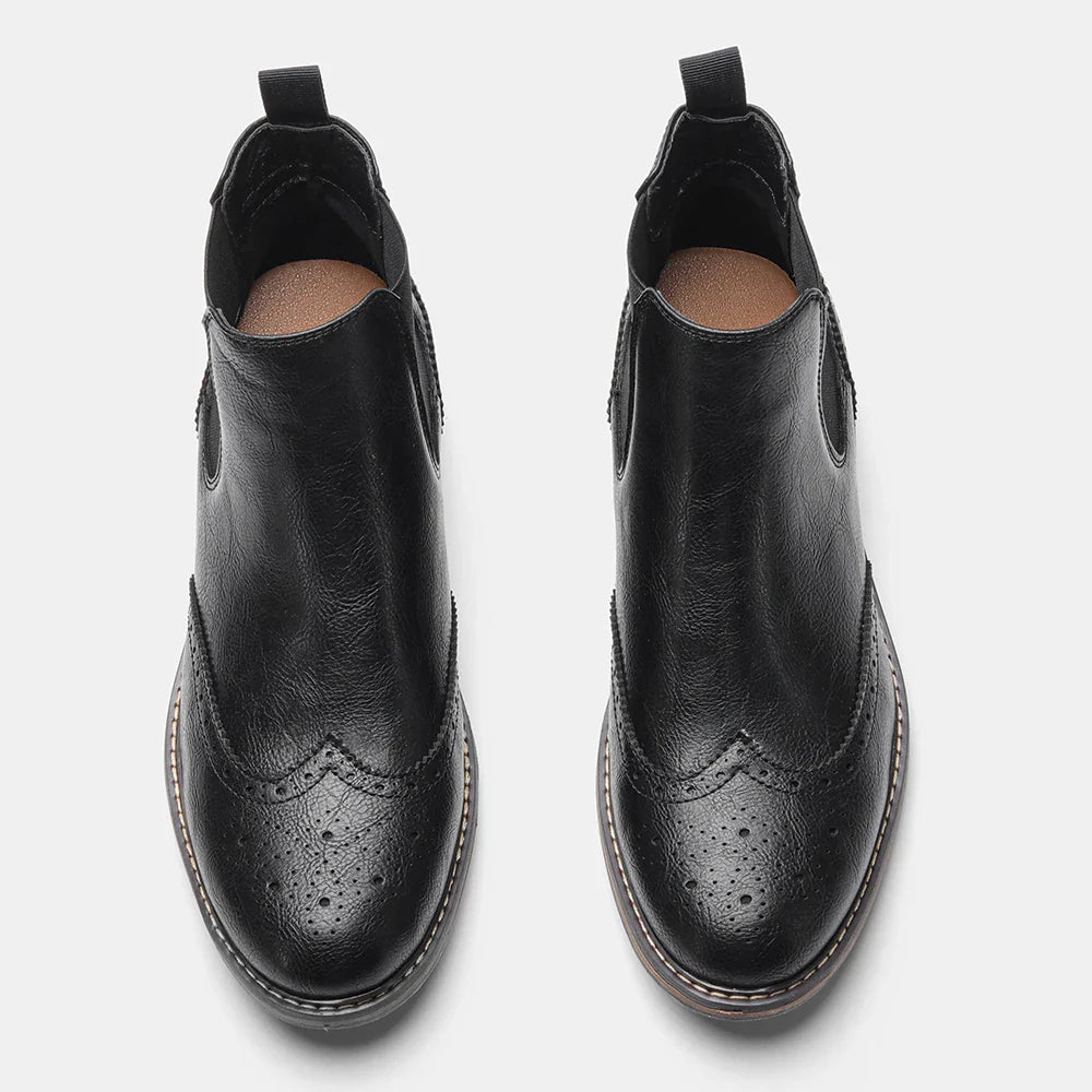 Herren Chelsea-Stiefel mit Brogue-Details und elastischen Einsätzen