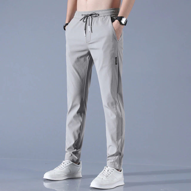 Herren-Jogginghose mit Kordelzugbund und Seitentaschen
