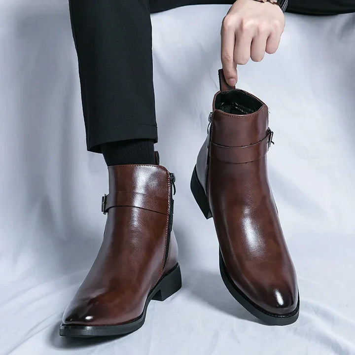 Herren Stiefeletten mit seitlichem Reißverschluss und Knöchelriemen
