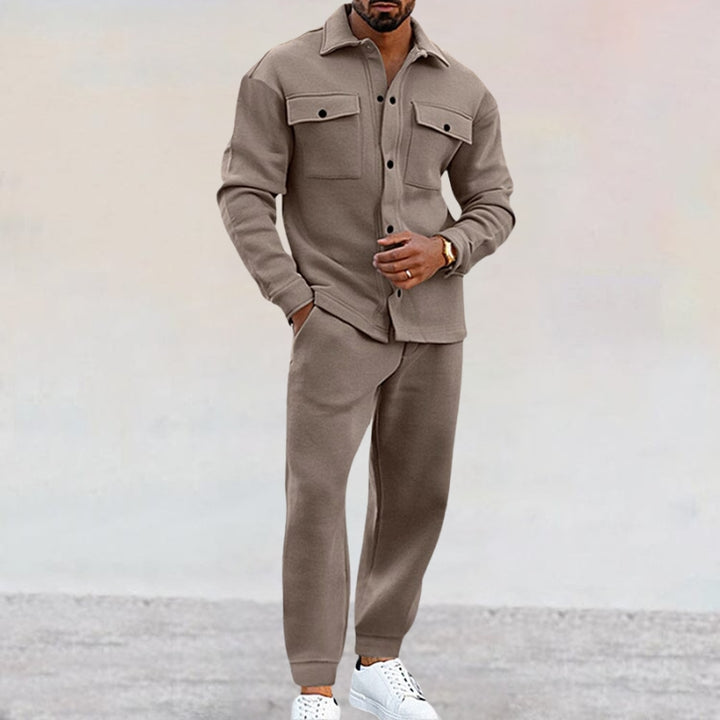 Herren Zweiteiliges Set mit Druckknopfleiste und Brusttaschen