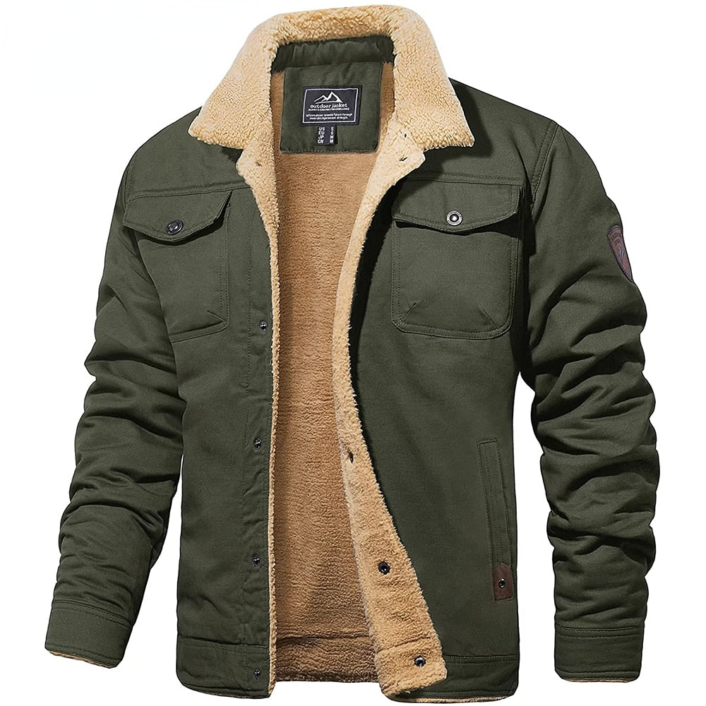 Herrenjacke mit Druckknopfleiste und Brusttaschen mit Patte