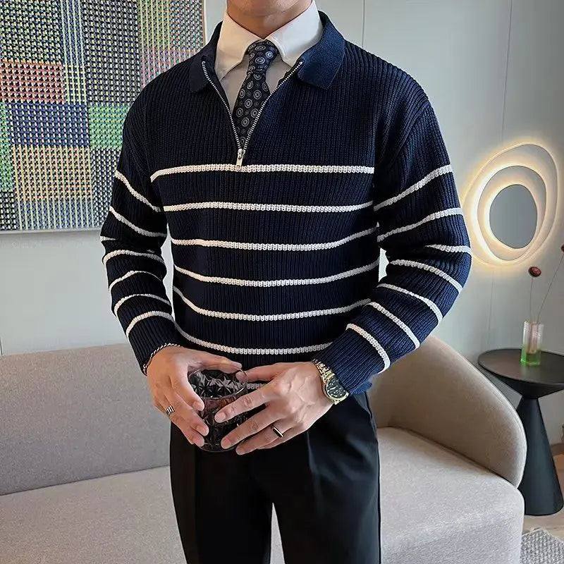 Herrenpullover mit Polokragen Reißverschluss und Streifenmuster