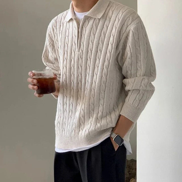 Herrenpullover mit Polokragen Zopfmuster und kurzem Reißverschluss
