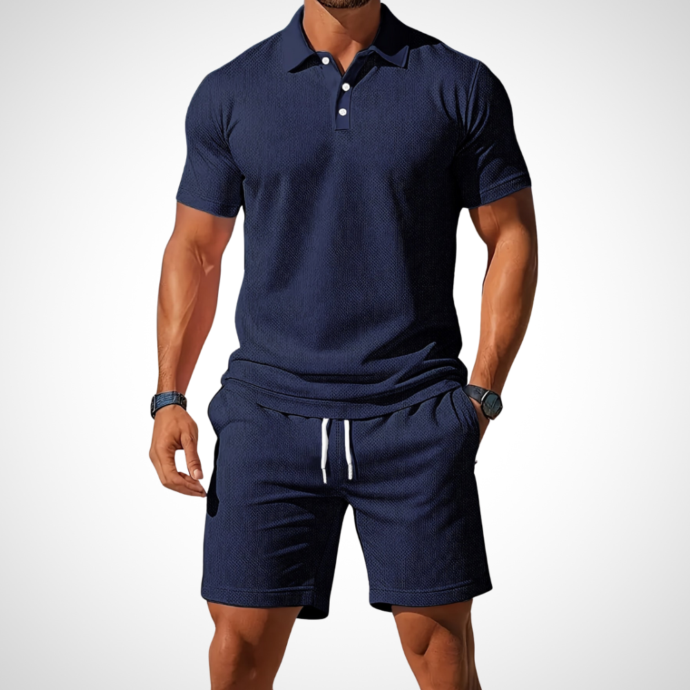 Marineblaues Herrenset mit klassischem Polo und Shorts als bequemes Zweiteiliges Set