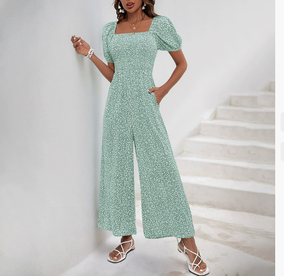 Bettina Damen-Jumpsuit mit Floralem Muster und Weitem Bein