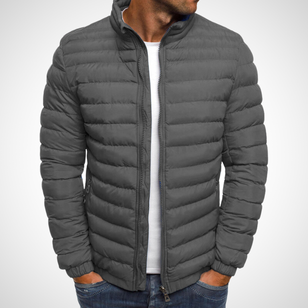 Jacke für Herren in Grau mit Steppdesign, praktischem Reißverschluss und hoher Stehkragen