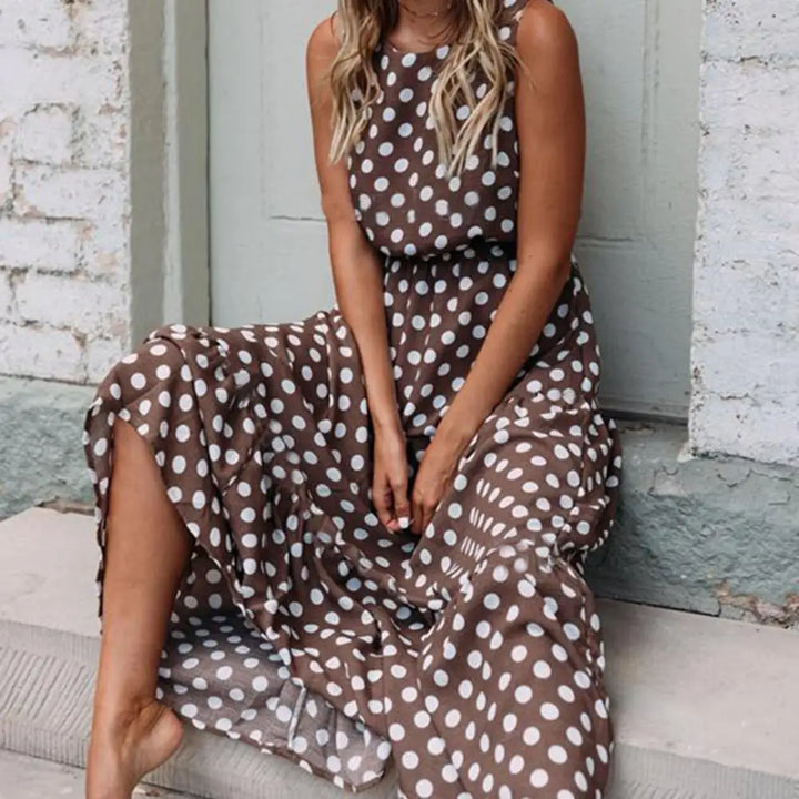 Kaffeebraunes Damen-Midikleid mit klassischem Polka-Dot Muster
