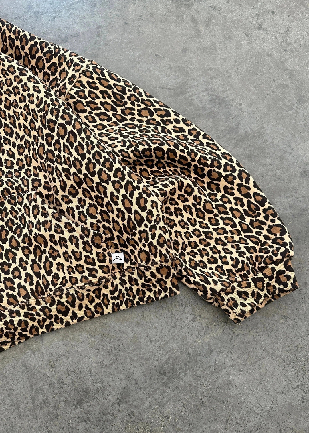 Karin Hoodie mit Leopardenmuster in Übergröße - Modehaus Blum