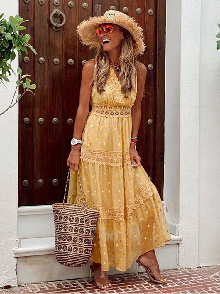Gelbes Boho-Kleid mit Spitzenverzierung – sonnig, verspielt und feminin