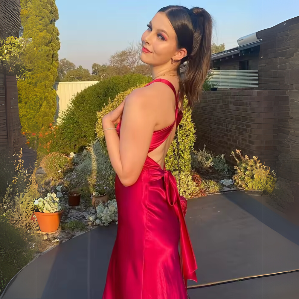 Strahlendes Damen-Maxikleid in Rot mit luftiger Silhouette – auffälliges Ärmelloses Maxikleid für Sommer-Looks