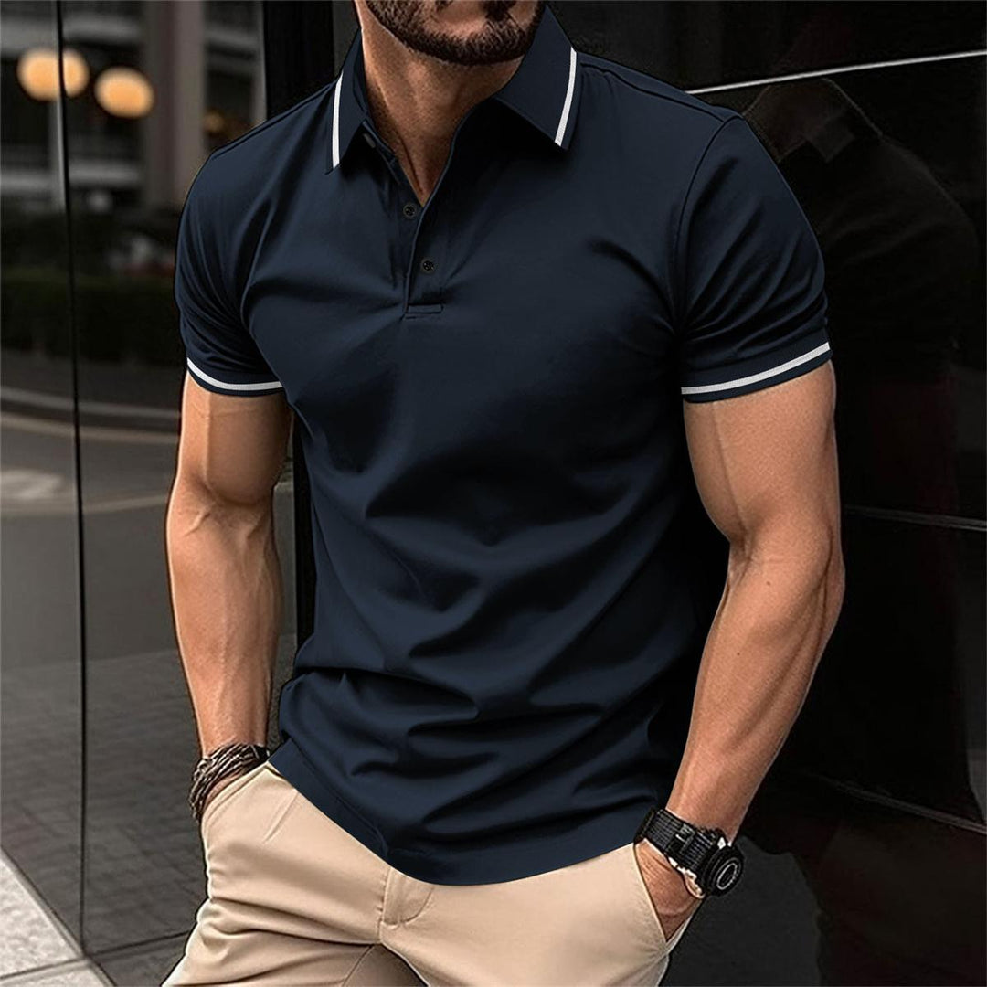 Marineblaues Herren-Polohemd im modernen Stil – ein atmungsaktives Gepflegtes Knackiges Polohemd für Herren